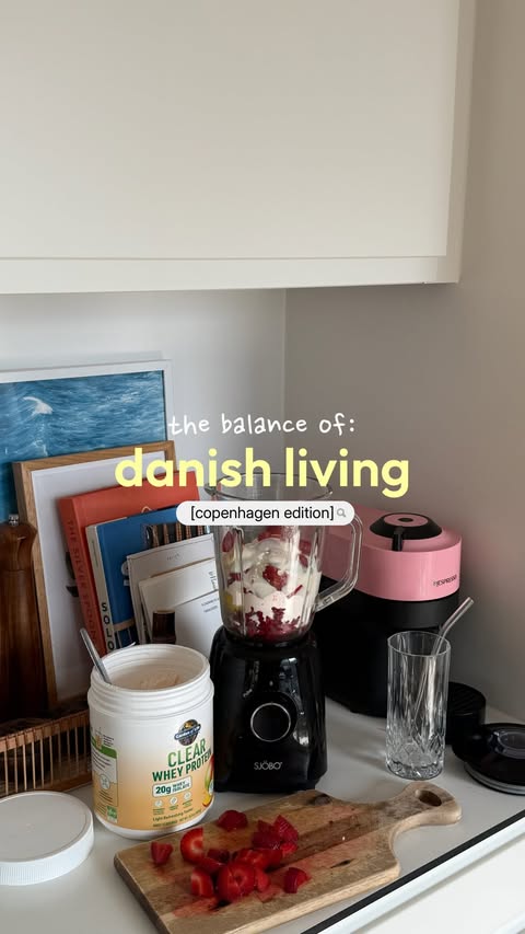 Instagram post by @mariadjonsson for The Feedfeed. Caption reads: #AD / annonce | A day in the life of living in....