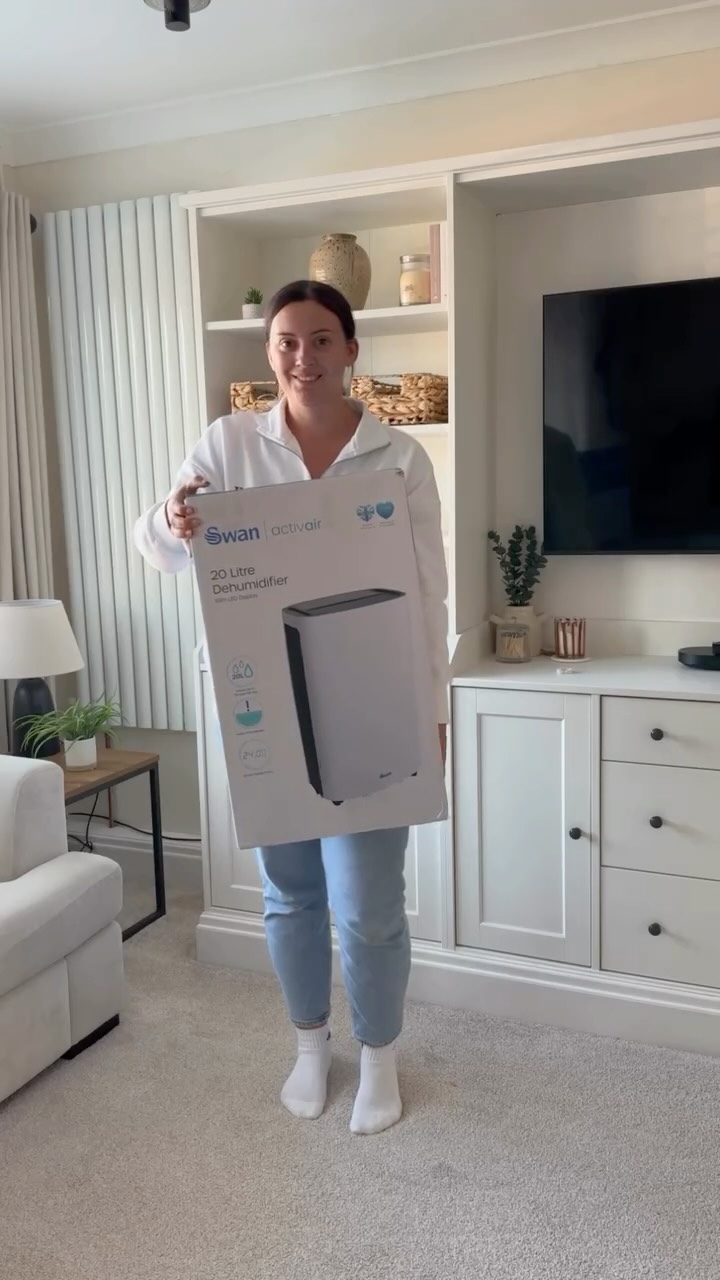 Instagram post by @lifewiththetomkins for Swan Brand. Caption reads: Why haven’t I got one of these....