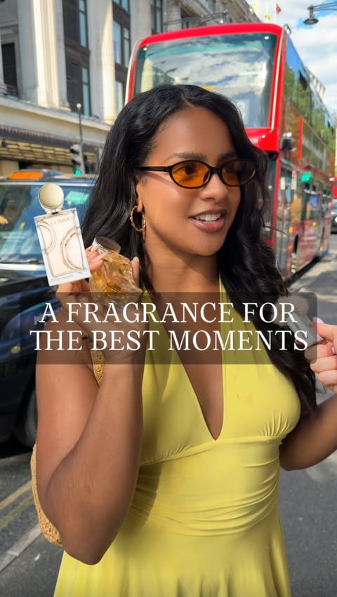 Instagram post by @the___gloss for Estée Lauder Argentina. Caption reads: AD A fragrance for the best moments ✨ Glimmer by....