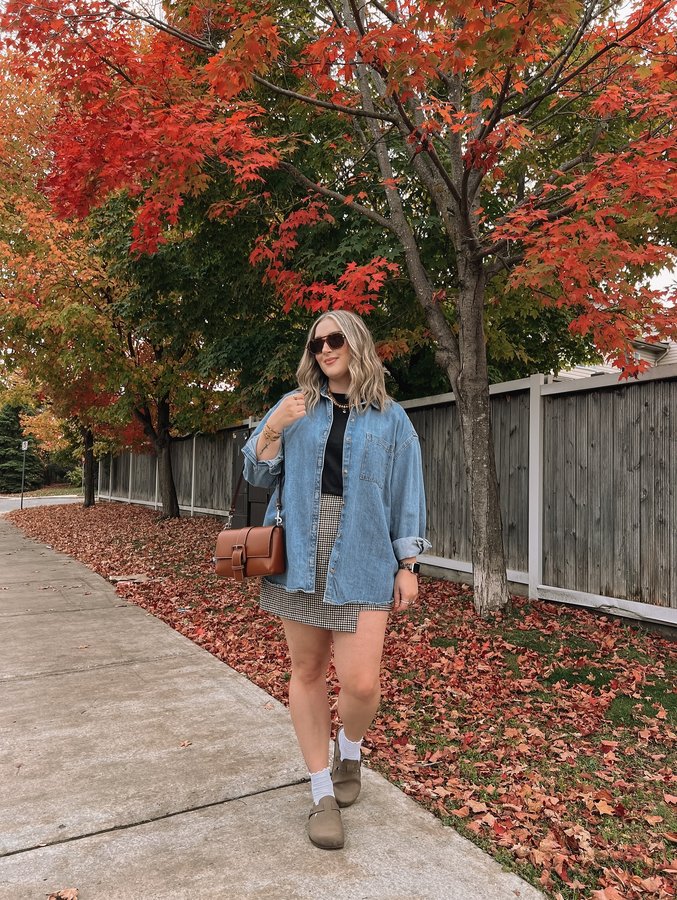 Instagram post by @style.by.nayla for Lambert Bags. Caption reads: [...] outfit links sent to your DMs! Bag is....