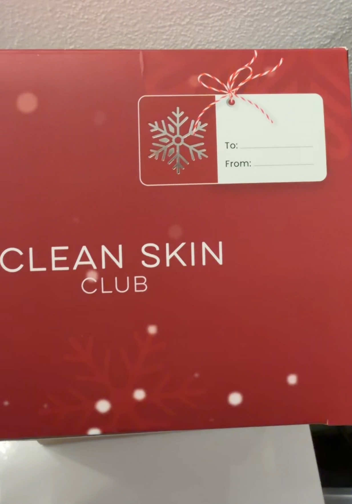TikTok post by @julieanamichelle for cleanskinclub. Caption reads: [...]....