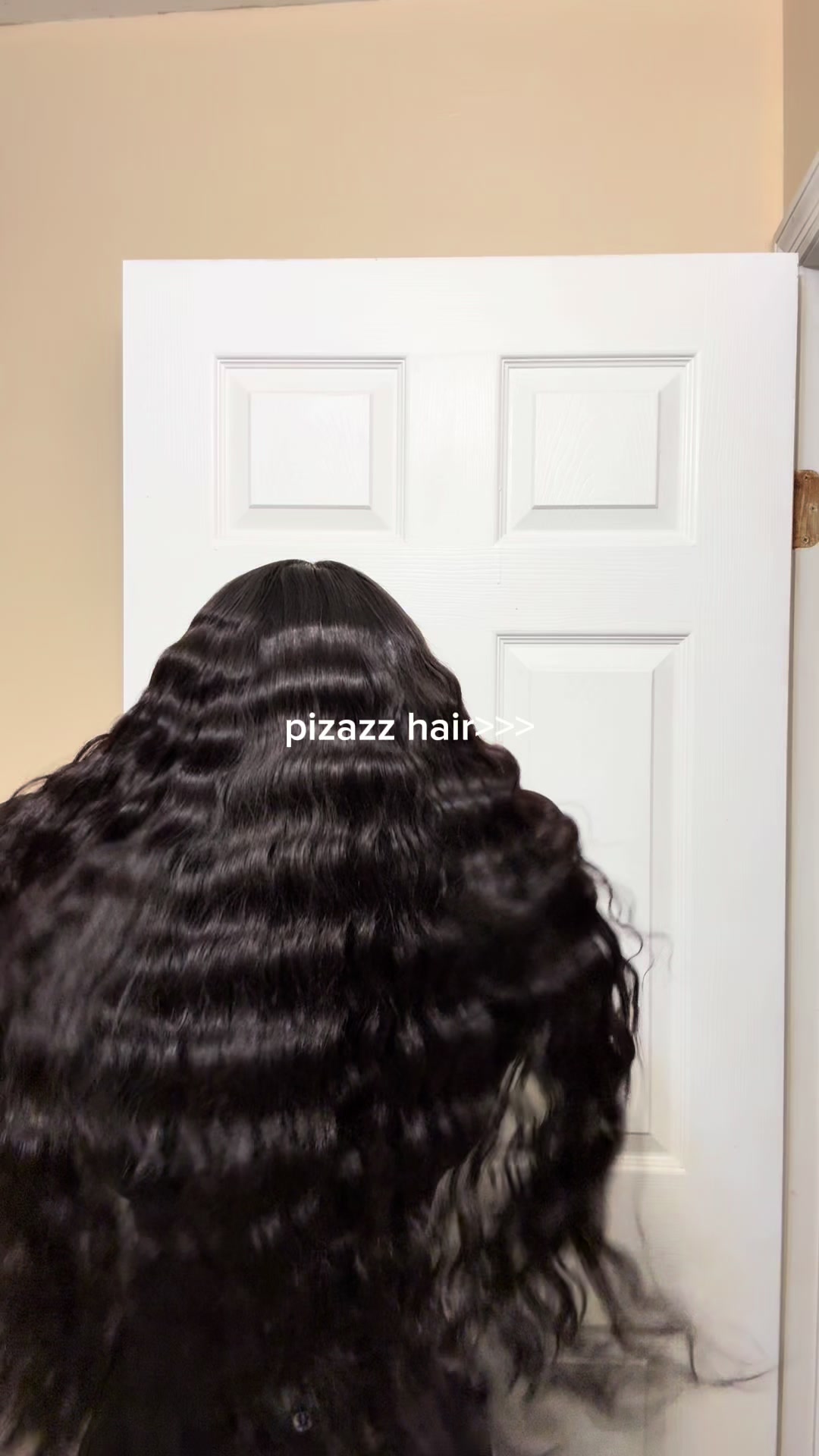 TikTok post by @r.rxyalty for Pizazz Hair. Caption reads: @Pizazz Hair Shop @Pizazzhairstore #rrxyalty....