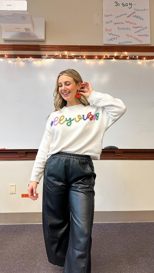 Instagram post by @thetrendysenorita for Nickel & Suede. Caption reads: Holiday teacher outfits of the week with....