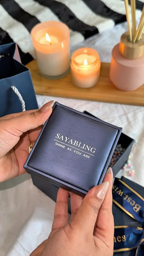 Instagram post by @dear.septemberrr for Sayabling Jewelry. Caption reads: [...] rVIP20 for 20% OFF any order ✨🩷....