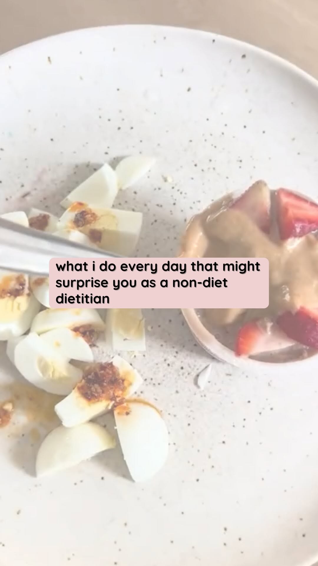 Instagram post by @dietitiandeanna for Vital Proteins. Caption reads: Do any surprise you?! #ad 
 
These are 3 things I....