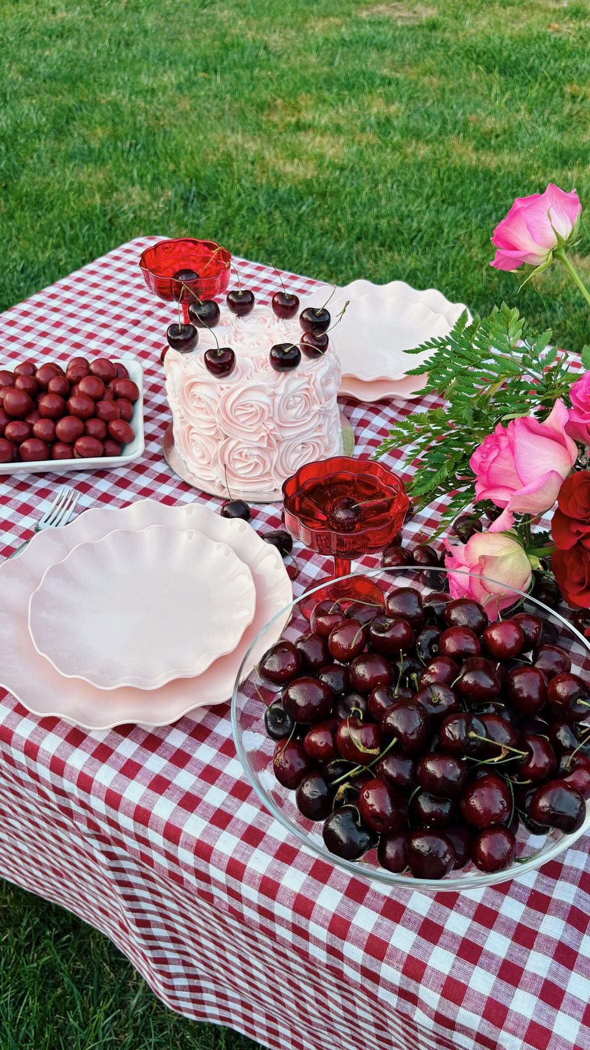 Instagram post by @kerralynnlooks for Harry & David. Caption reads: When life gives you cherries… plan a dinner party!....