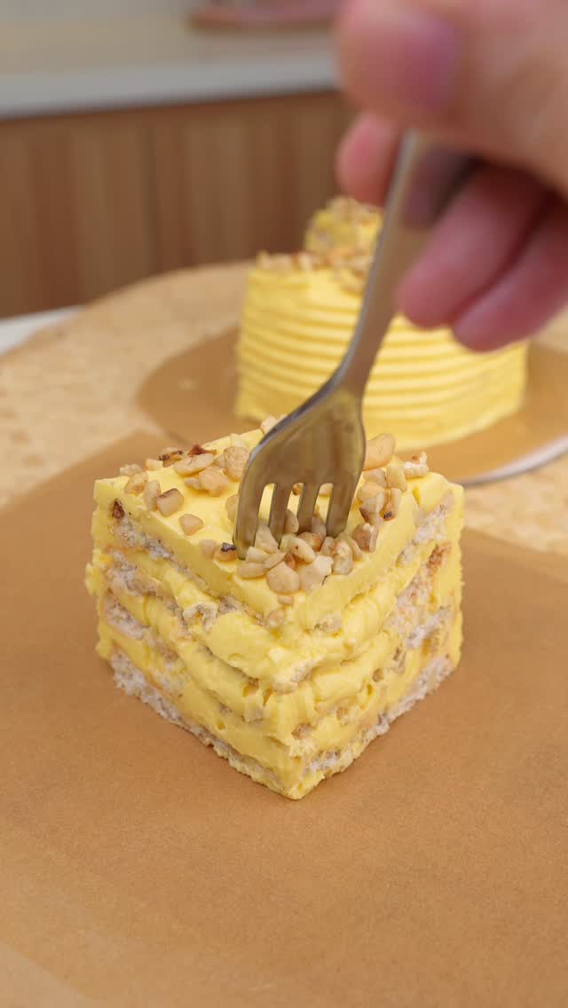 Instagram post by @thefoodiefred for KitchenAid. Caption reads: ✨ Oven-Baked Sans Rival ✨
Kung may dessert na....