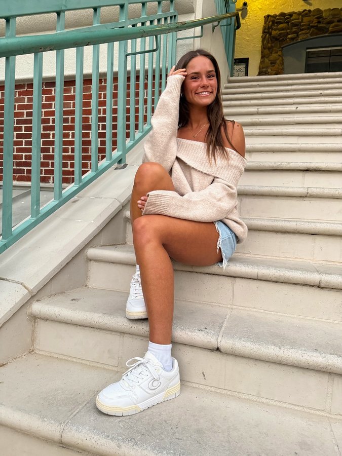 Instagram post by @dporazinski for Coach. Caption reads: 🍁🤎🍂
@coach 
@postgame.official 
•
•
•
#ad....