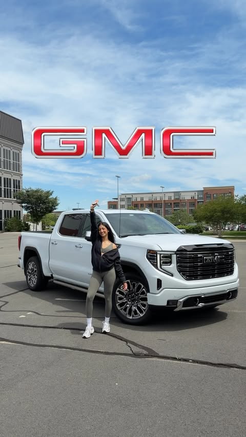 Instagram post by @divyadiscovers for GMC. Caption reads: #giftedbyGMC thanks to @gmc , I think I just found....