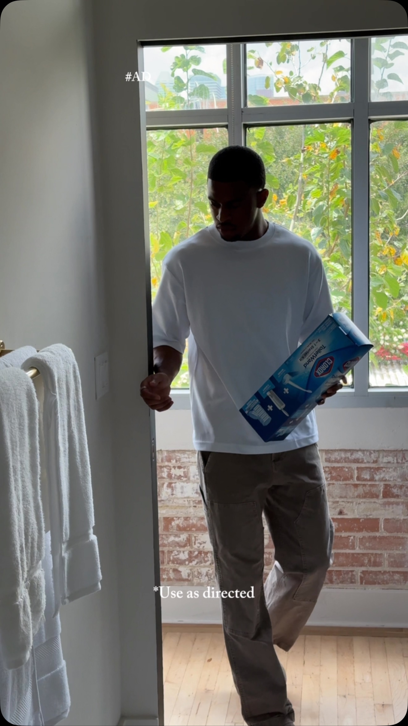 Instagram post by @itstregreen for Clorox. Caption reads: #ad Putting the g in good reset with this @clorox....