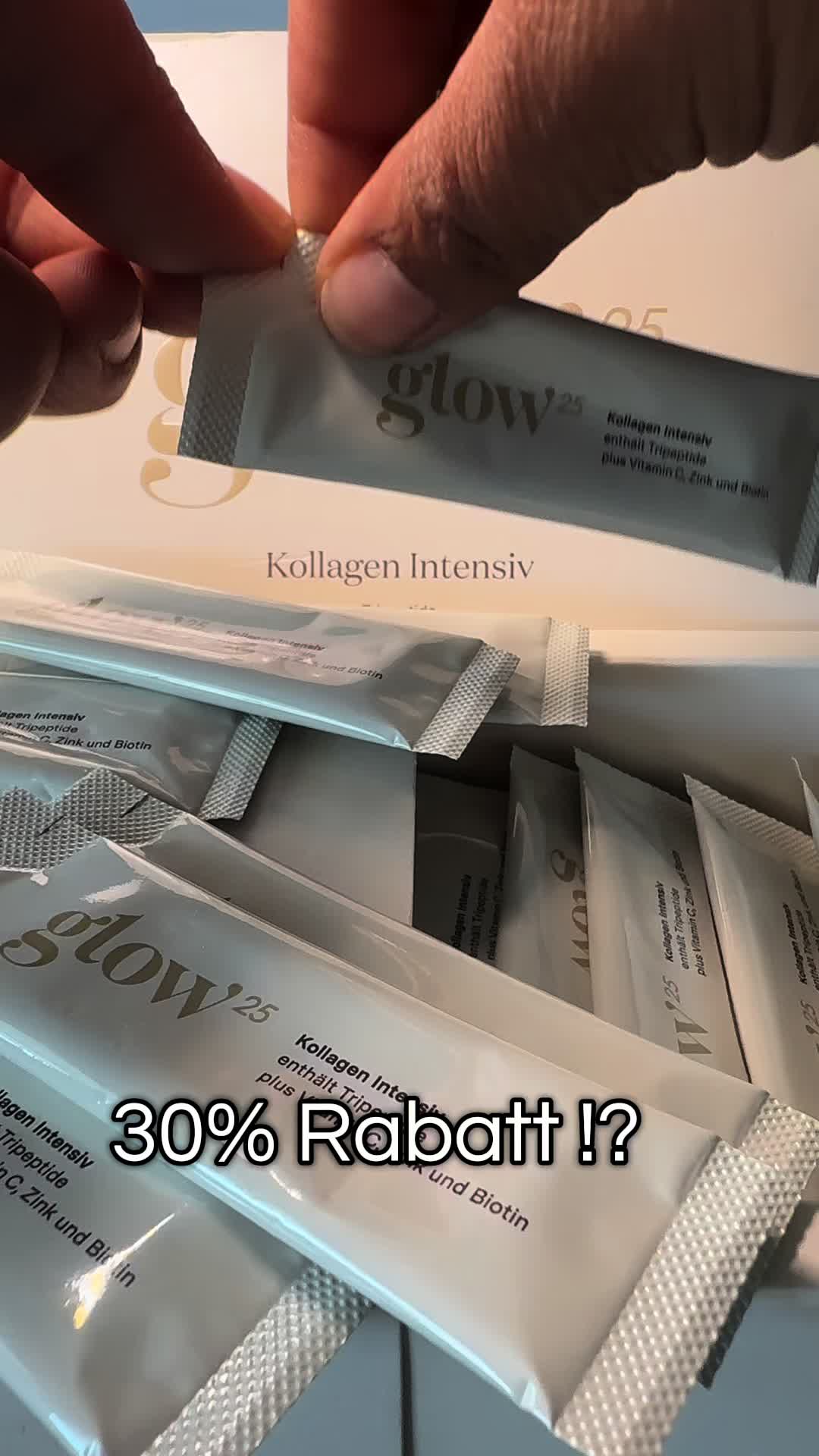 TikTok post by @janina.atm for Glow25. Caption reads: Glow 25 ✨-bis zu 30% Sales ! #proaging #Glow25....