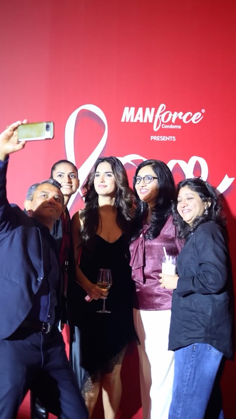 Instagram post by @rushaliyadavofc for Manforce Condoms. Caption reads: [...] it up close. #lovebymanforce....