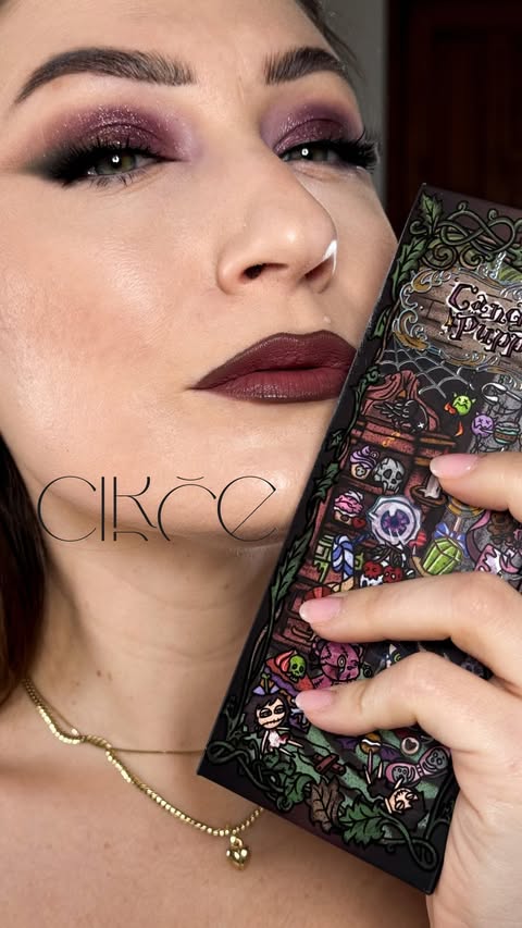 Instagram post by @alicelatruccatrice for CBeautyMall. Caption reads: Circe 🔮 Se volete un bel libro ➡️ CIRCE di....