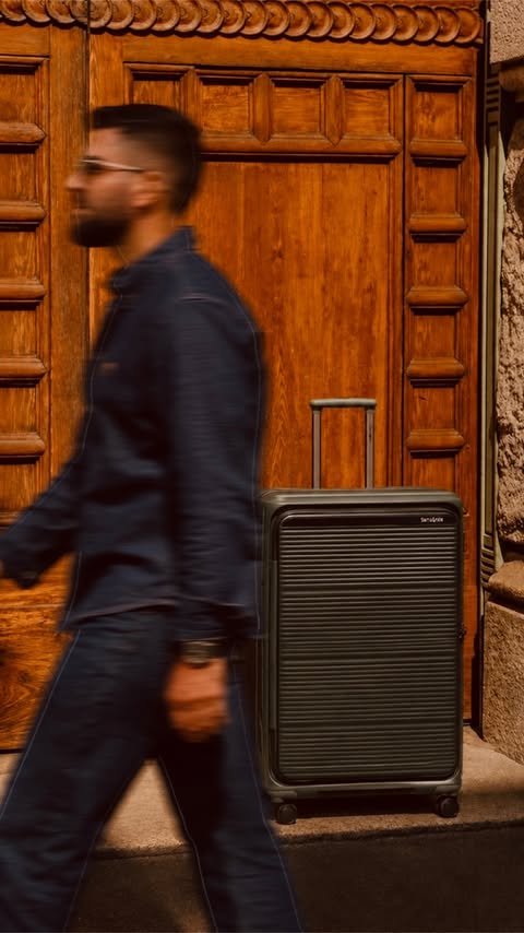 Instagram post by @anvitoberoi for Samsonite. Caption reads: The best purchase of the year ? This samsonite....