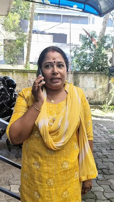 Instagram post by @neerajaammus for Taptap Send. Caption reads: [...] loved ones in India? Download the Taptap....