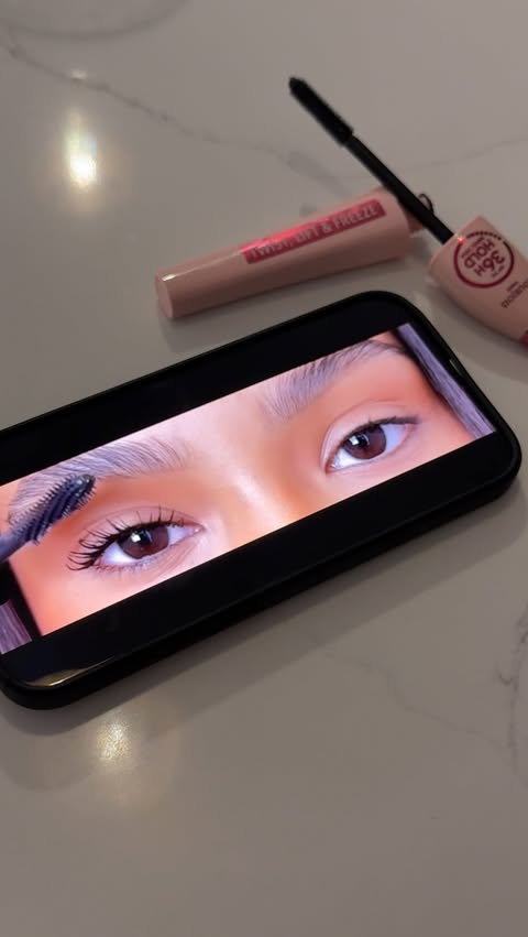 Instagram post by @clemencesikorski for Bourjois Paris. Caption reads: [...] butter tint = combo gagnant merci....