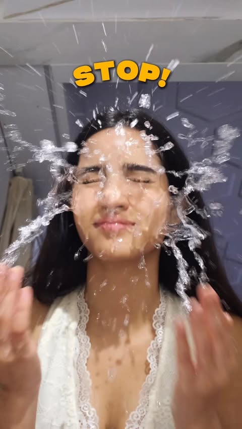 Instagram post by @yashikaaaaaaaaaaa for Novology. Caption reads: [...] for yourself and see the difference💛....