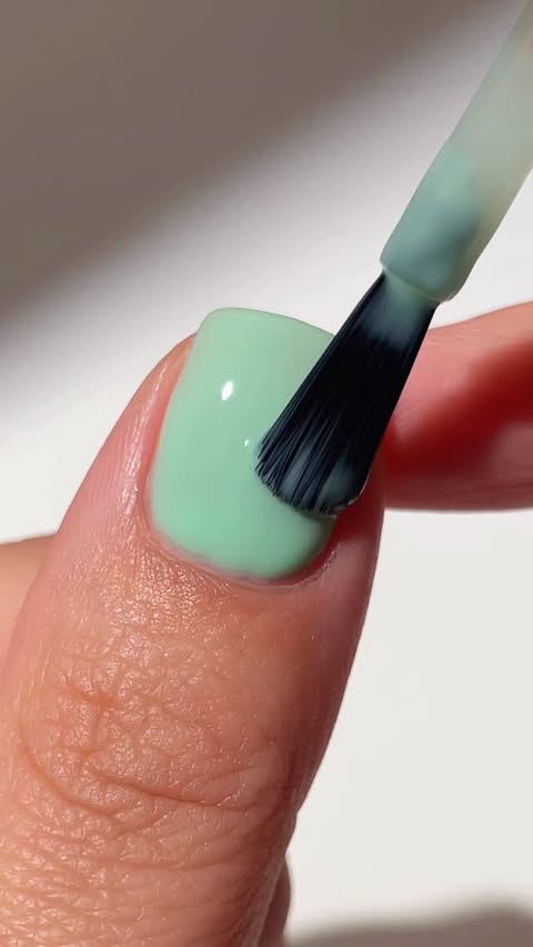 Instagram post by @ellzabethm for Cirque Colors. Caption reads: 💐✨New crellies for spring! @cirquecolors Over The....