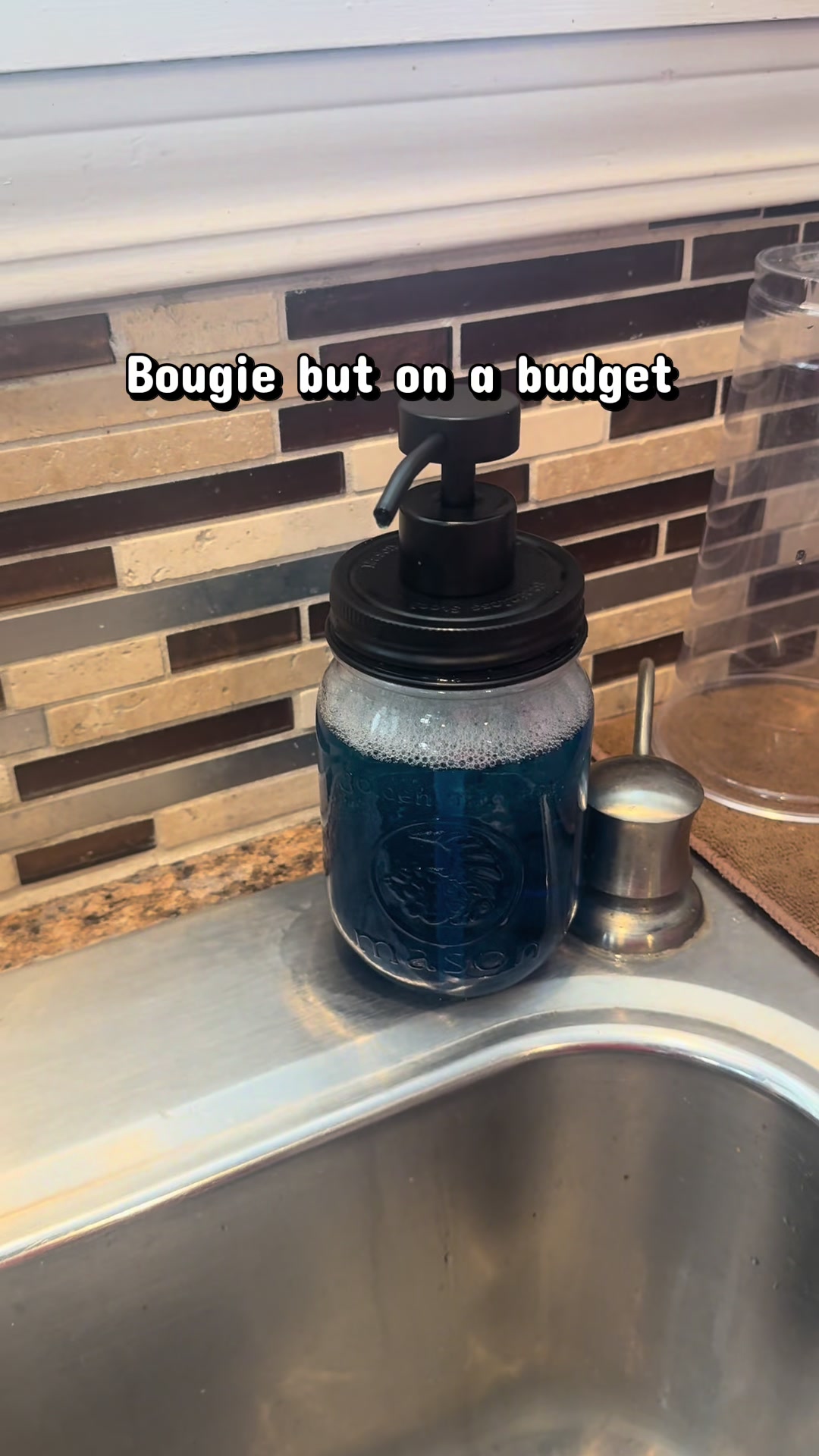 TikTok post by @diditheslp for Mason Jar Lifestyle. Caption reads: [...] It can be used for lotion too! @Mason Jar....