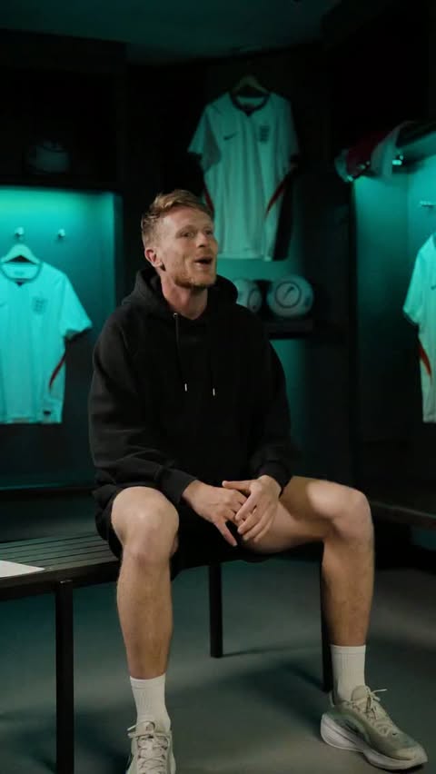 Instagram post by @fit_4_football for EE. Caption reads: [...] define you. The message young players need....