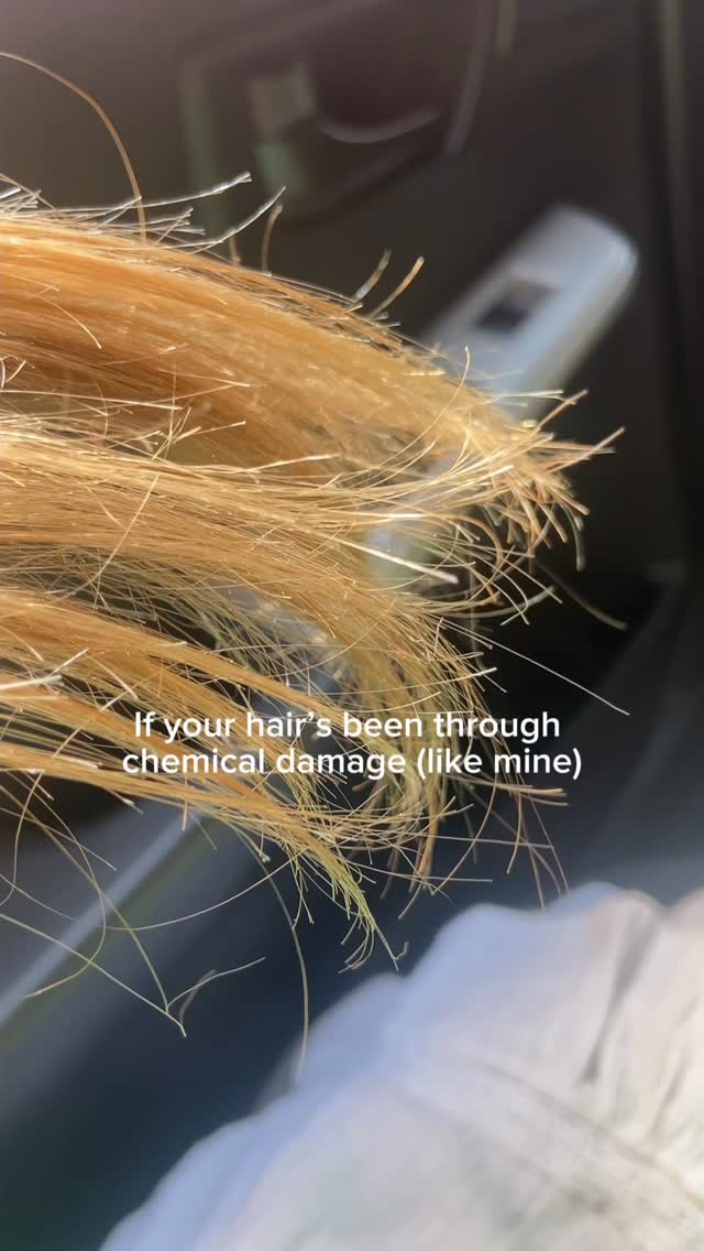 Instagram post by @amberpot_ for Cocoandeve. Caption reads: Ungatekeeping my go-to damaged hair rescue 🤍....