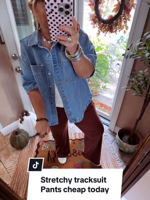 TikTok post by @lnzhope for WIHOLL FASHION. Caption reads: [...] today and free ship today from @WIHOLL....
