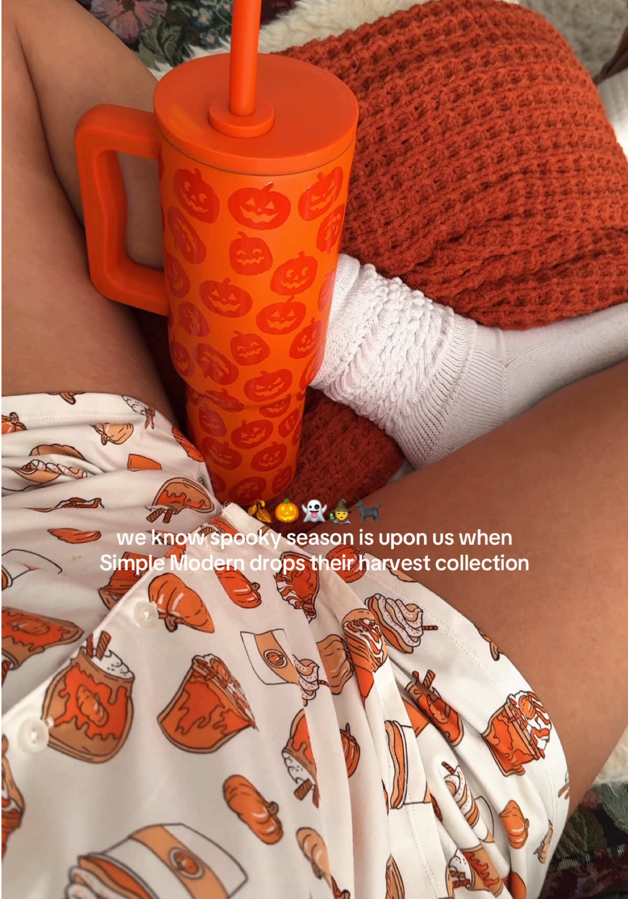 TikTok post by @thethriftwitch for Simple Modern. Caption reads: They’re finally back! 🎃🙌🏼🤎✨ #SimpleModern....