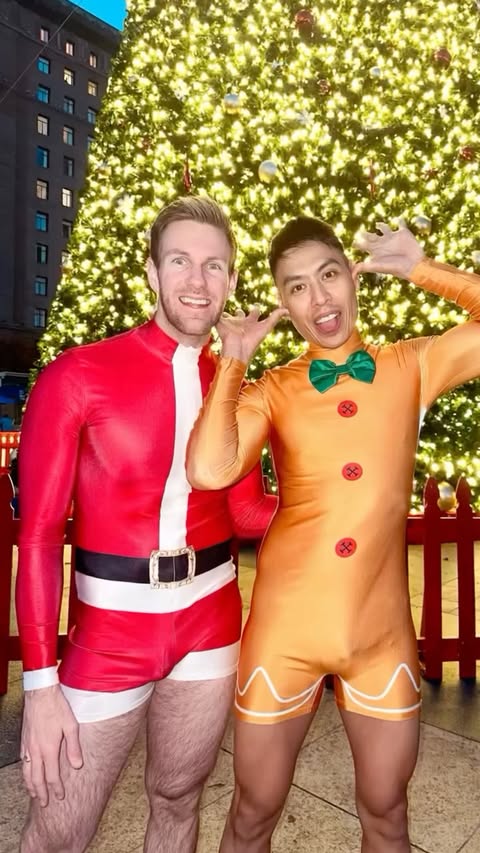 Instagram post by @thatgayblonde for Ciciful. Caption reads: 23 days until Christmas!🎅🏼 🍪

Use my code:....