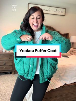 TikTok post by @jz4916 for Yeokou. Caption reads: [...] puffer coat & it’s oversized!! 🍂🤌🏼❄️....