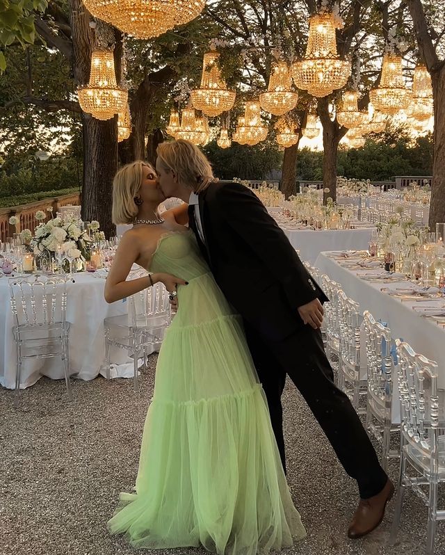 Instagram post by @irinahp for Mister Spex. Caption reads: Wedding day 🫶🏼 Reunited with @marta__sierra and....