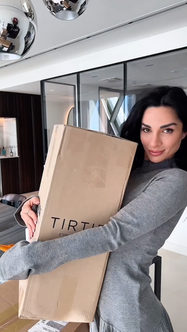 Instagram post by @christinacarmela for Meshki. Caption reads: @tirtir_global unboxing - packaging is unmatched.....