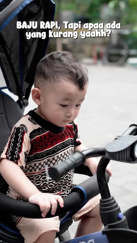 Instagram post by @aurelliawinataa for Bambi Baby. Caption reads: [...] wangi jangann lupa pakai Cologne dari....