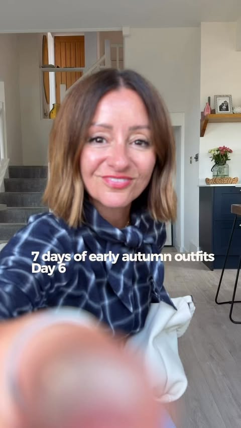 Instagram post by @missionstyle_ for Topshop. Caption reads: If you tend to wear your barrel jeans more....