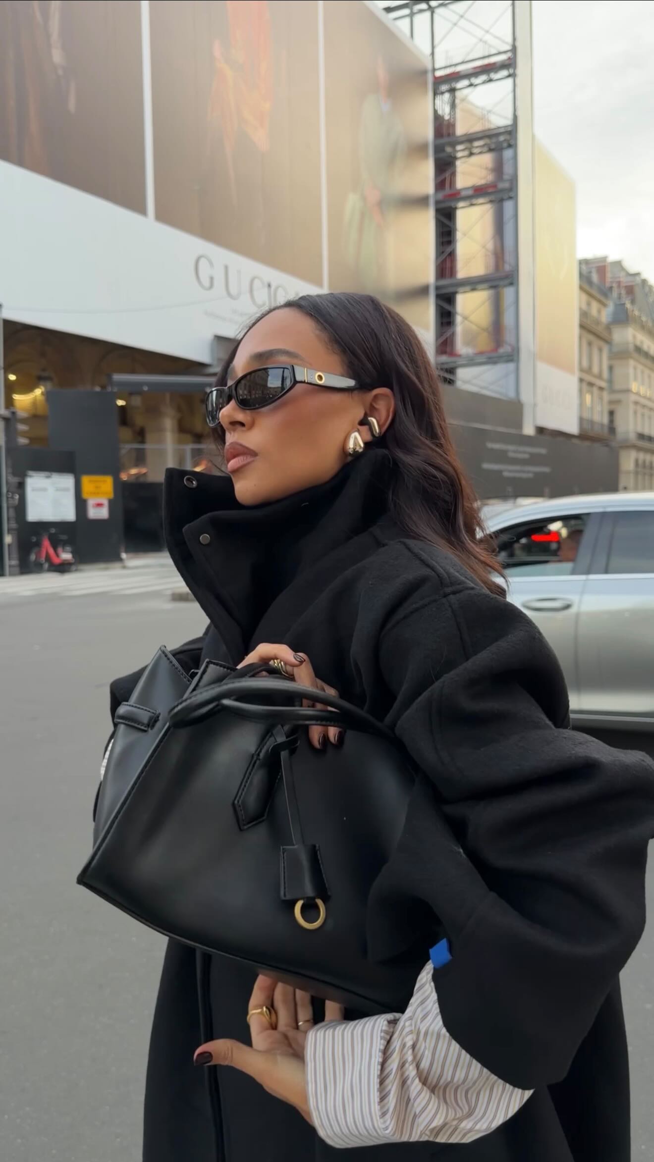 Instagram post by @bygigivassallo for Bose. Caption reads: No more cliche gifts 🎁 Let’s give the gift of....