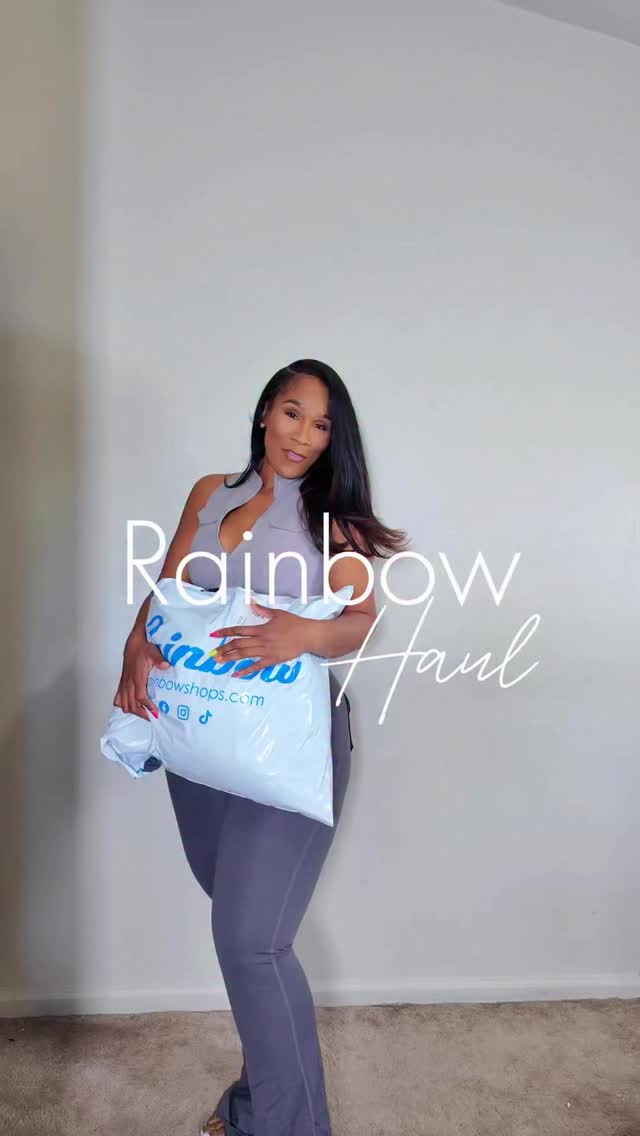 Instagram post by @biancasamonefinds for Rainbow Shops. Caption reads: Comment “🔗 to receive link in your inbox

If you....