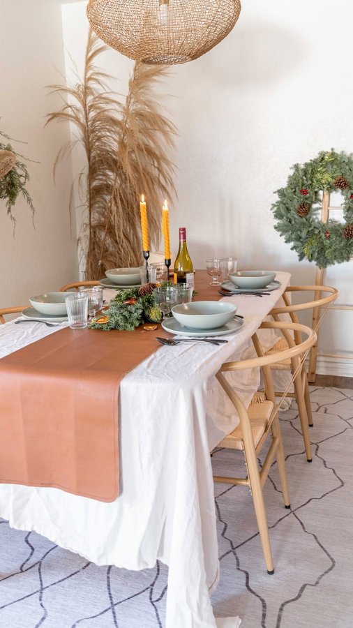 Instagram post by @amandaorr_ for Lively Root. Caption reads: [...] fir, juniper & cedar centerpiece from....