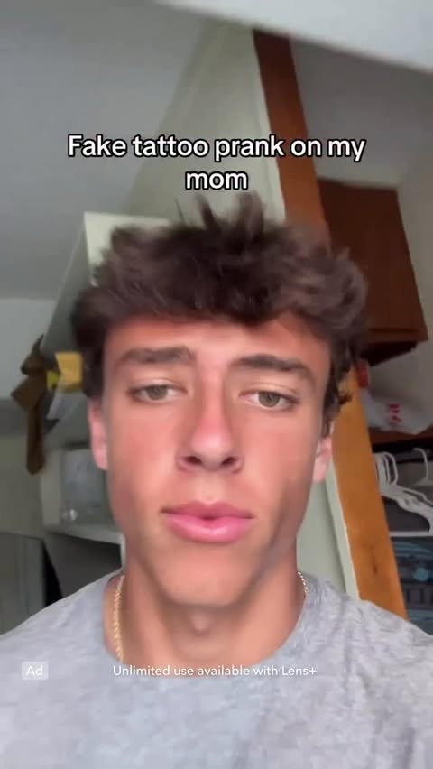 Instagram post by @matty.mooree for Snapchat. Caption reads: [...] this feature is actually super dope....