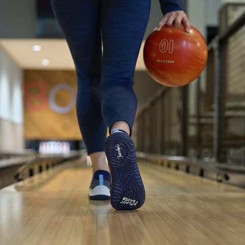 Instagram post by @andi_fisher for Jambu. Caption reads: [...] style and sustainability? 🌱🎳 These....