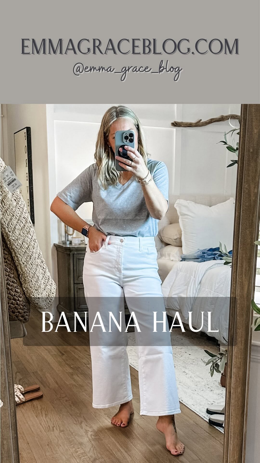 Instagram post by @emma_grace_blog for Banana Republic Factory. Caption reads: RUN 🏃‍♀️ Its all selling out! Holy smokes people,....