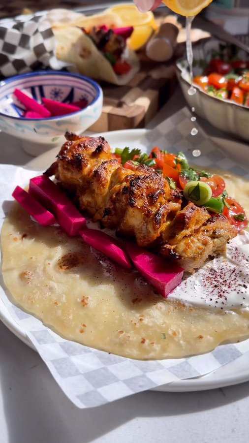 Instagram post by @foodmymuse for Shamrock Farms. Caption reads: Shawarma Tacos for Twisting The Classics ep.2....