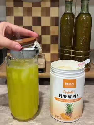 TikTok post by @zuleymariverav for Bella All Natural. Caption reads: 🍍💛 @Bella All Natural #fyp #bellaallnatural....