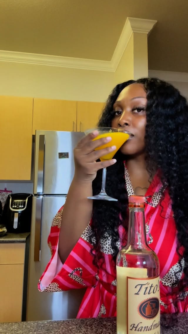 Instagram post by @daeatzwitbri for Tito’s Handmade Vodka. Caption reads: Mango Lemon Drop is so bomb ! Let me teach you how....