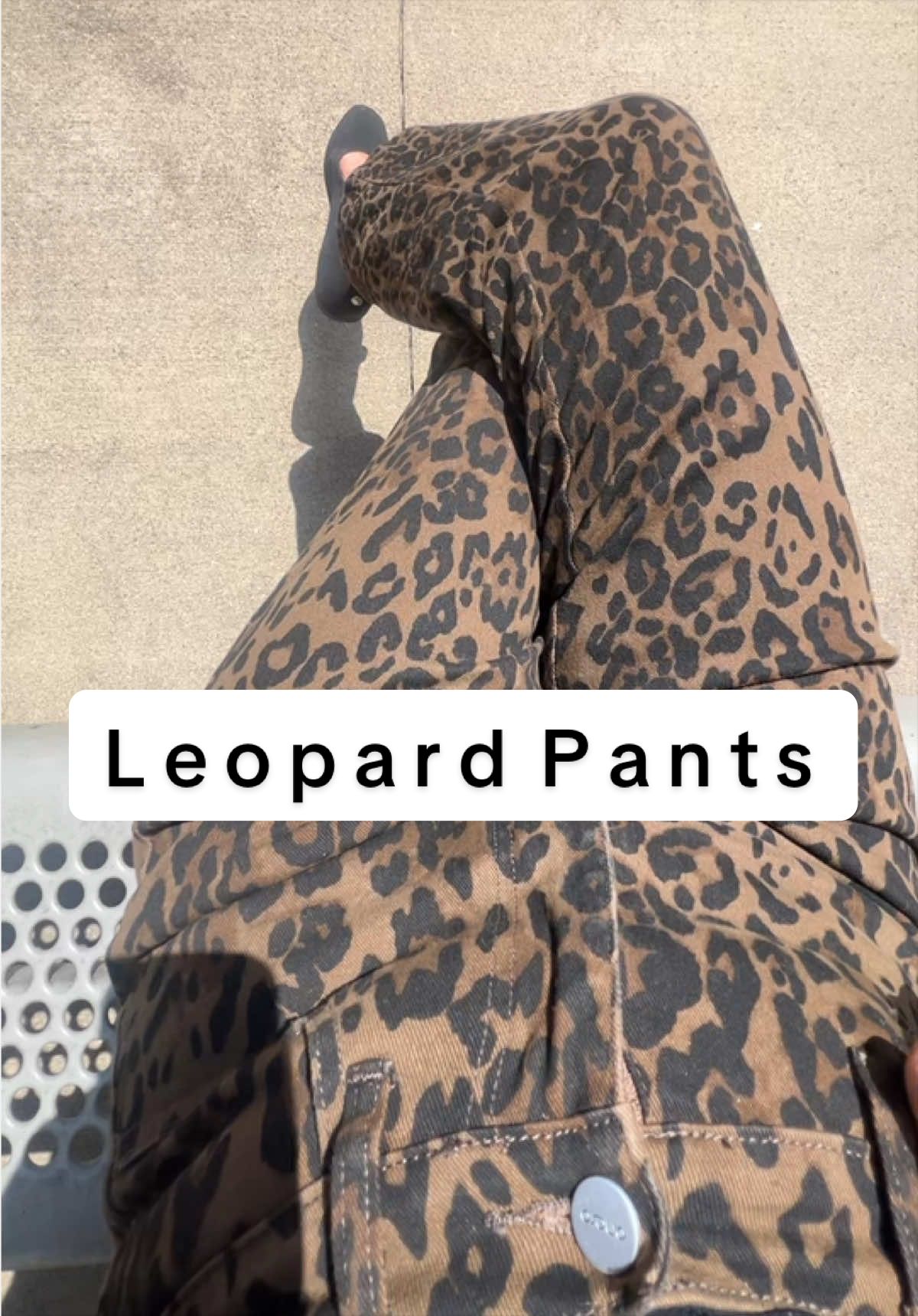 TikTok post by an influencer for ONESO OFFICIAL. Caption reads: [...] #leopardprint #leopard @ONESO OFFICIAL.