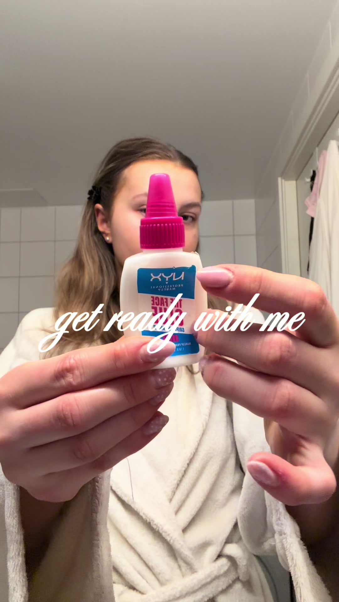 TikTok post by @emeliewenall for GoWish. Caption reads: Get ready with me 🩵 Reklam för @GoWish Sverige #a....