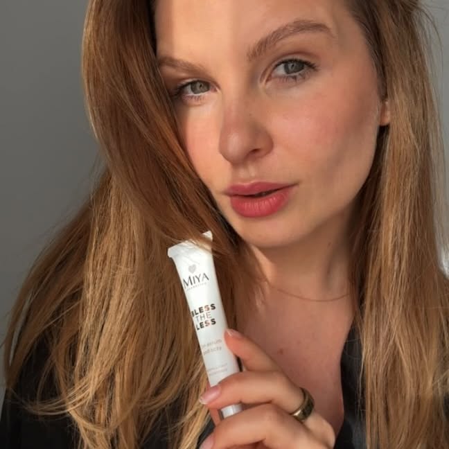 Instagram post by @daisylette for Miya Cosmetics. Caption reads: [reklama] Poznaj NOWOŚĆI od @miyacosmetics – Bless....