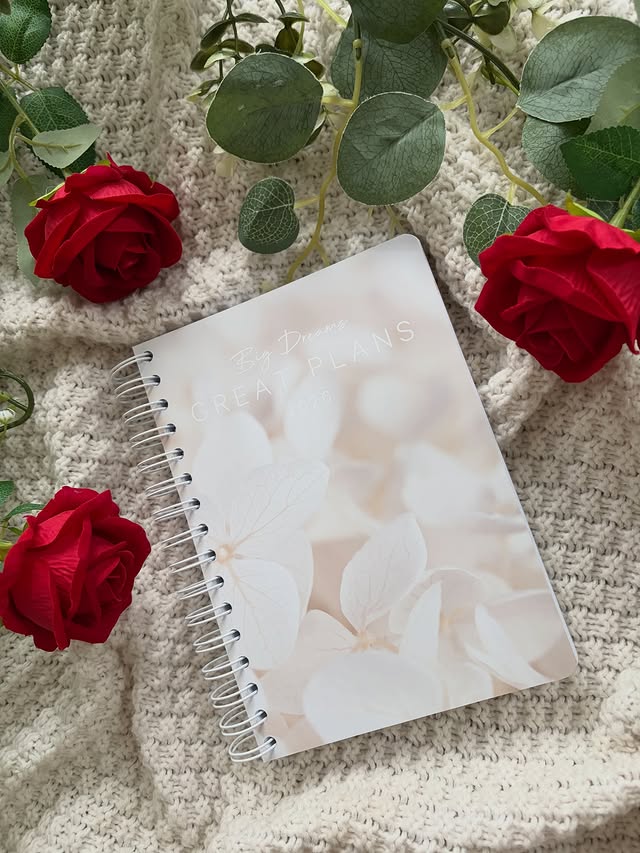 Instagram post by @mummy__diaries for Personal Planner. Caption reads: [...] 🤍✨ This beautiful planner is from....