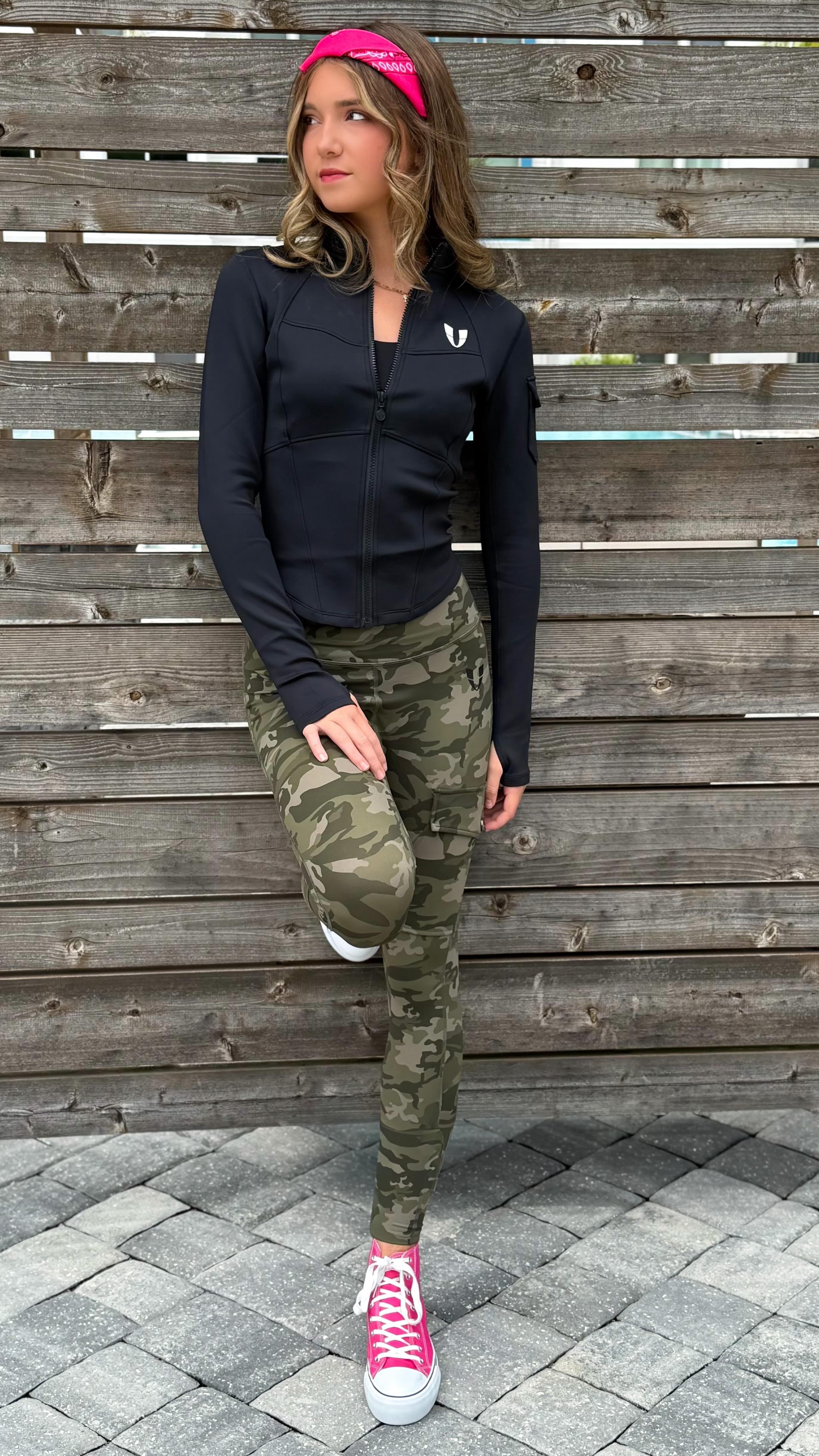 Instagram post by @all_about_austyn for FIRMABS. Caption reads: Happy Saturday!

For those that don’t know - my....