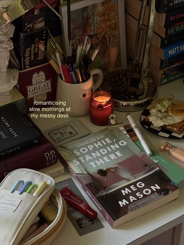 Instagram post by @booknightouts for Bloomsbury Publishing. Caption reads: 💬what are your plans for this weekend? any books....