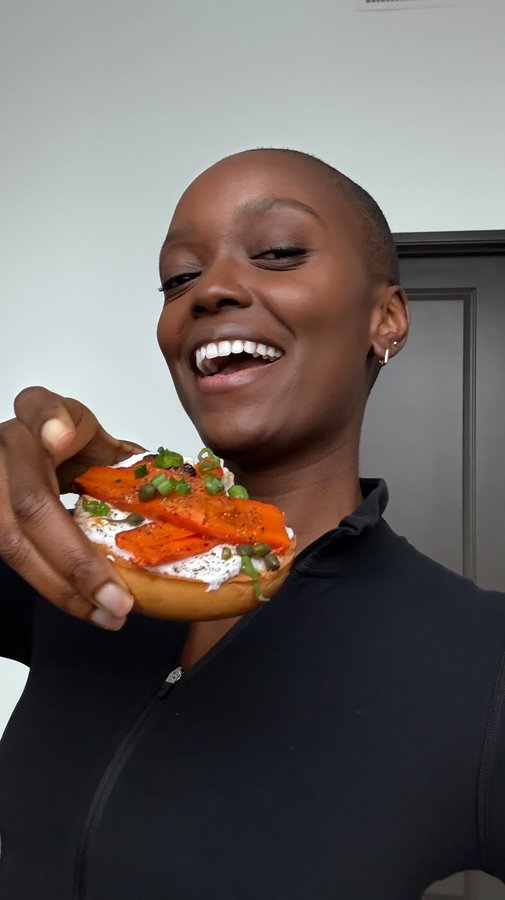 Instagram post by @veganzinga for Violife Foods. Caption reads: #ViolifePartner I confess, I used to love lox....