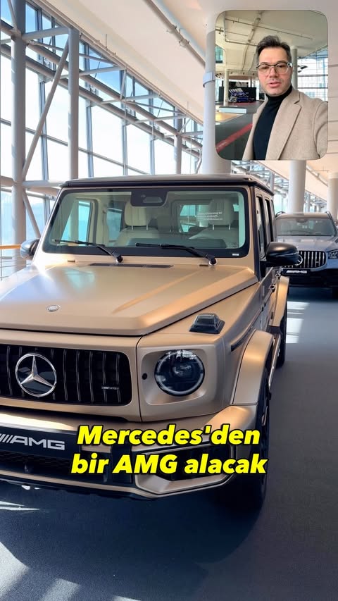 Instagram post by @burhanaltinsoy for Mercedes-AMG. Caption reads: [...] mi? Seçimini yap 👇🏼 #MBcreator....